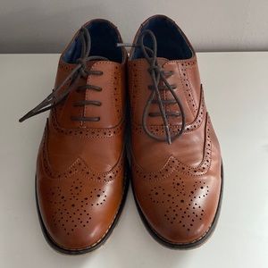 Boys dress shoes size 6 by Bruno Marc